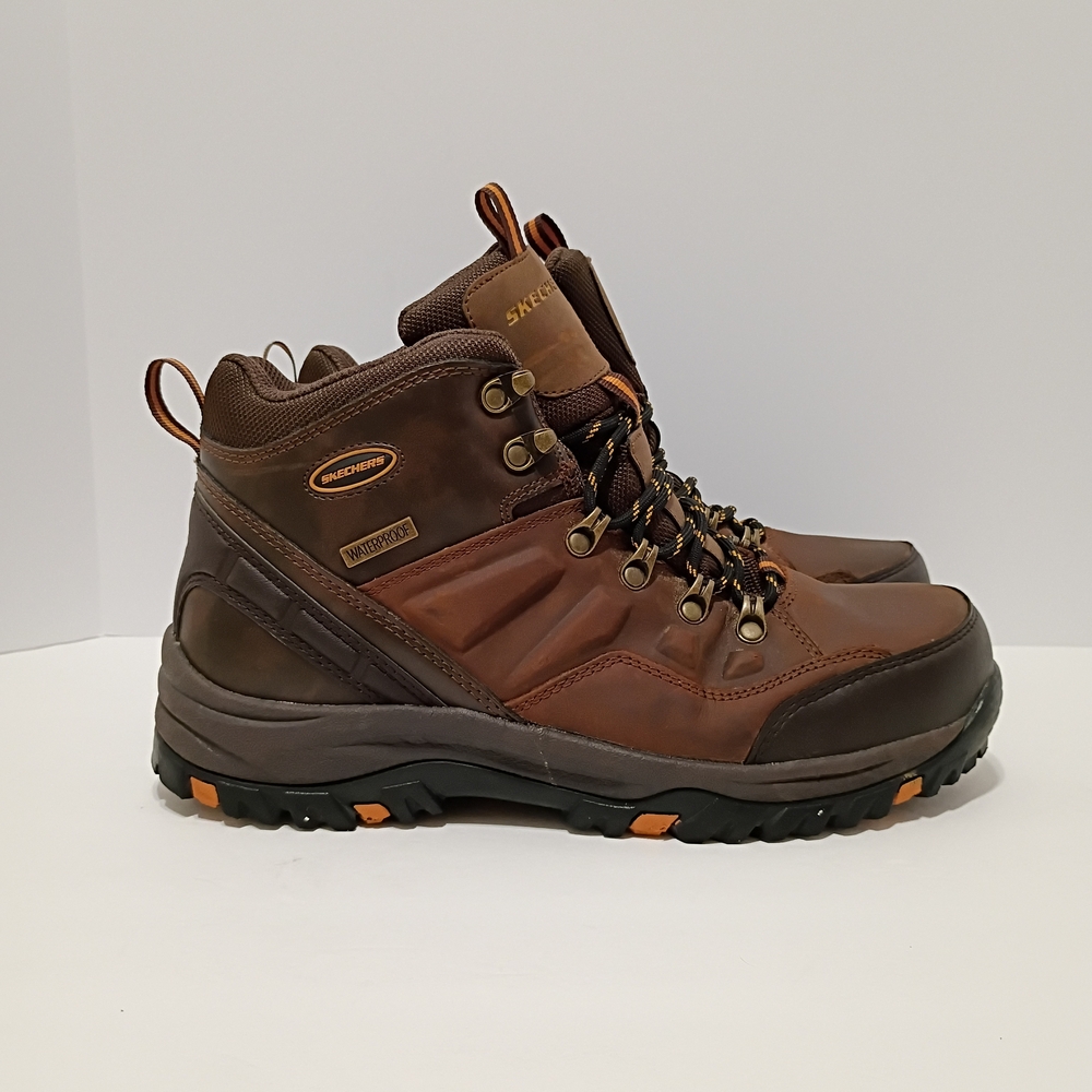 Skechers Relaxed Fit Relment Traven Men's NWOT Leather Waterproof Hiking Boots